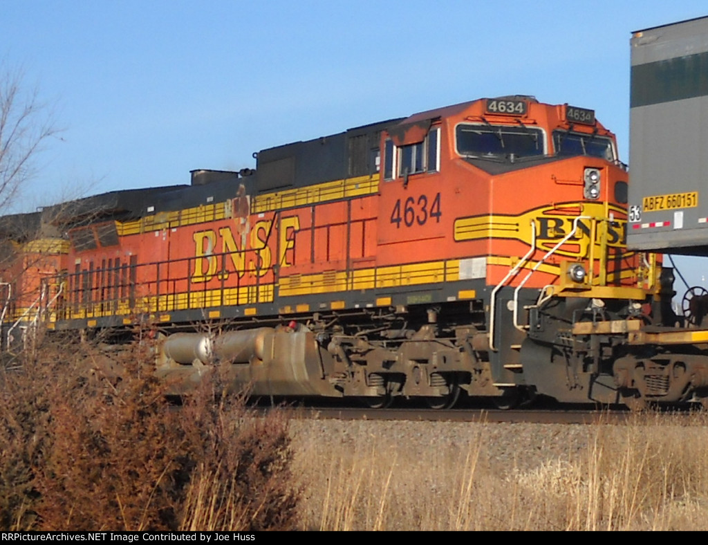 BNSF 4634